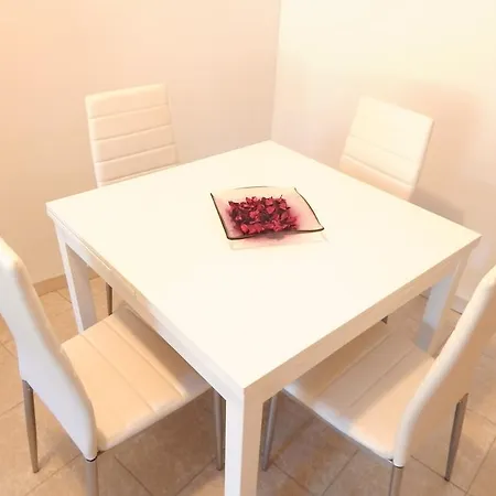 Apartamento Ronda خيرونا